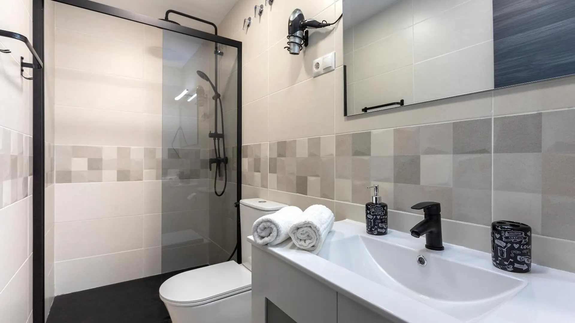 Apartment Sunstay Eslava Flat I Malaga Spain