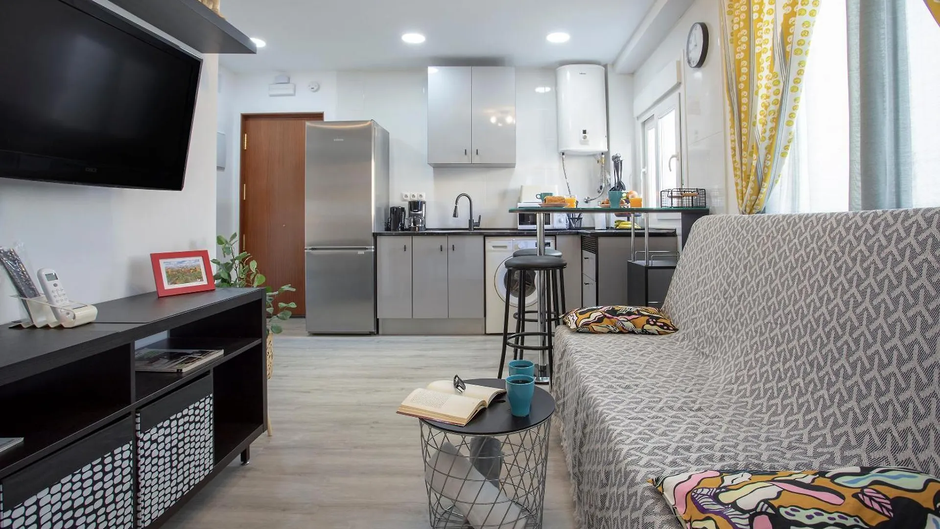 Apartment Sunstay Eslava Flat I Malaga Spain