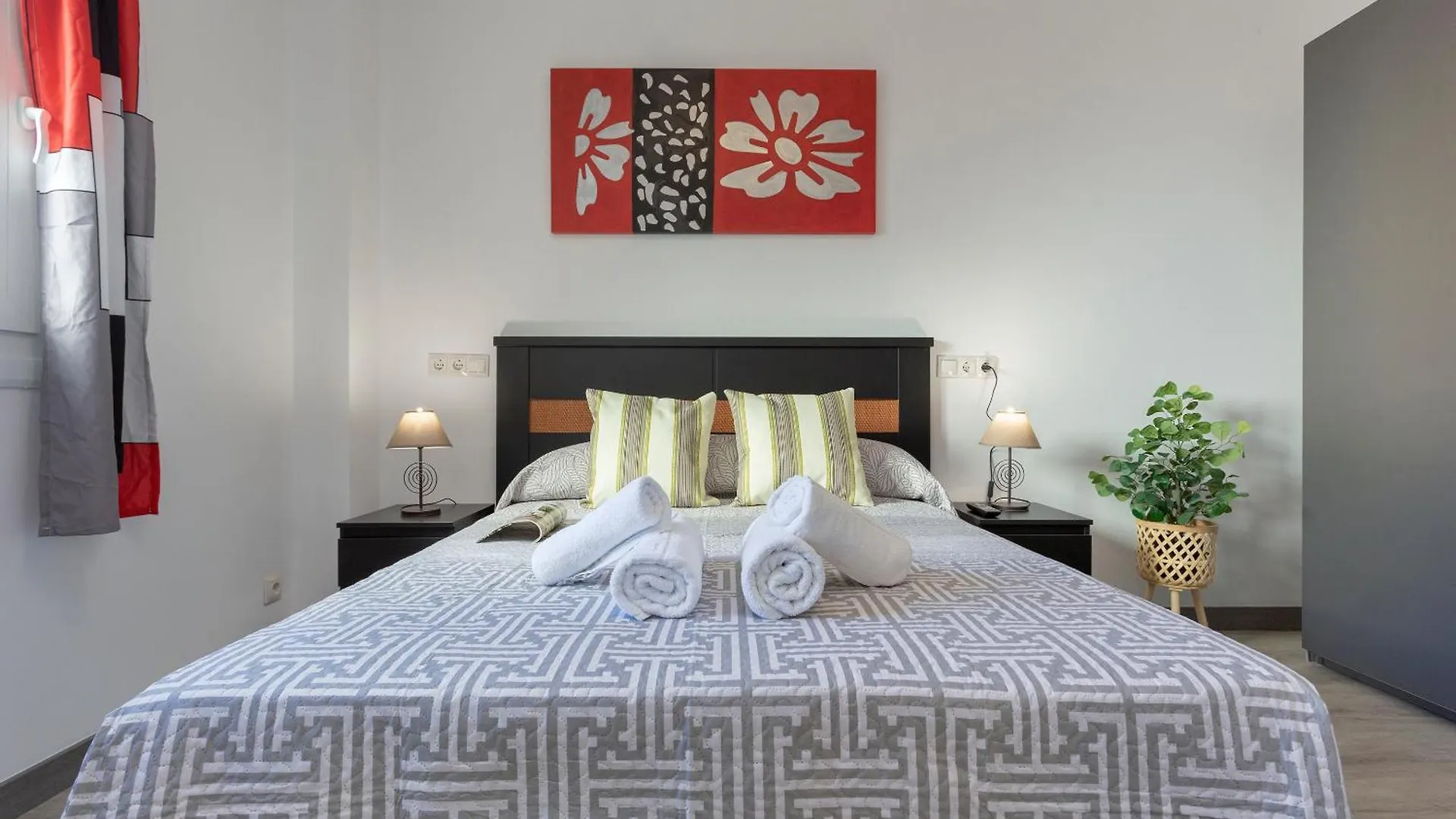 Sunstay Eslava Flat I Malaga Apartment